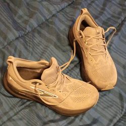 Brooks Glycerin 22 size 12
