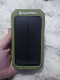 SwissTech Solar Power Bank