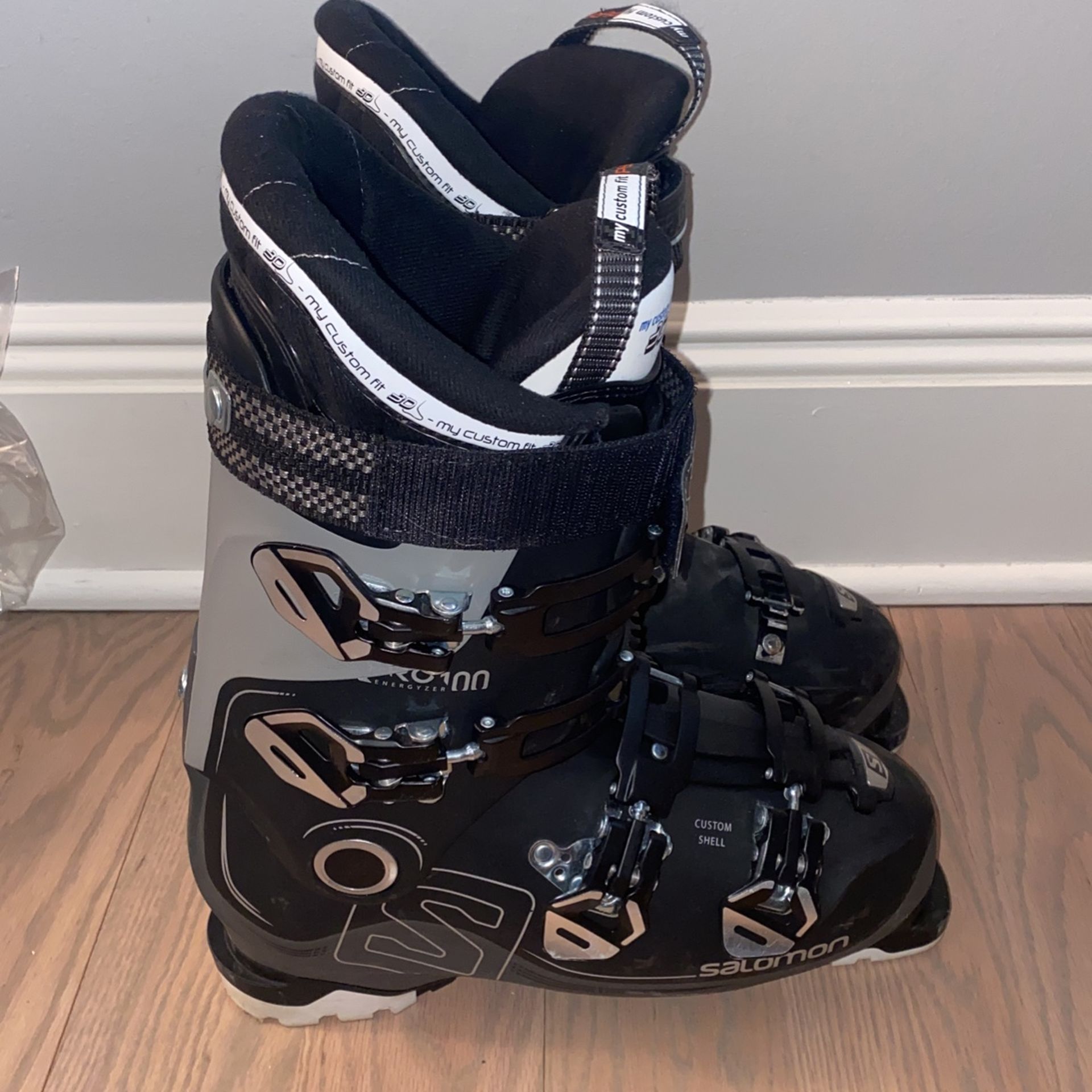 Salomon SKI Boots 