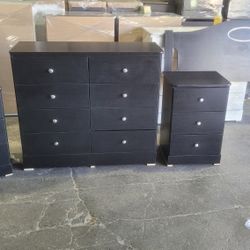 Dresser And Nighstands 