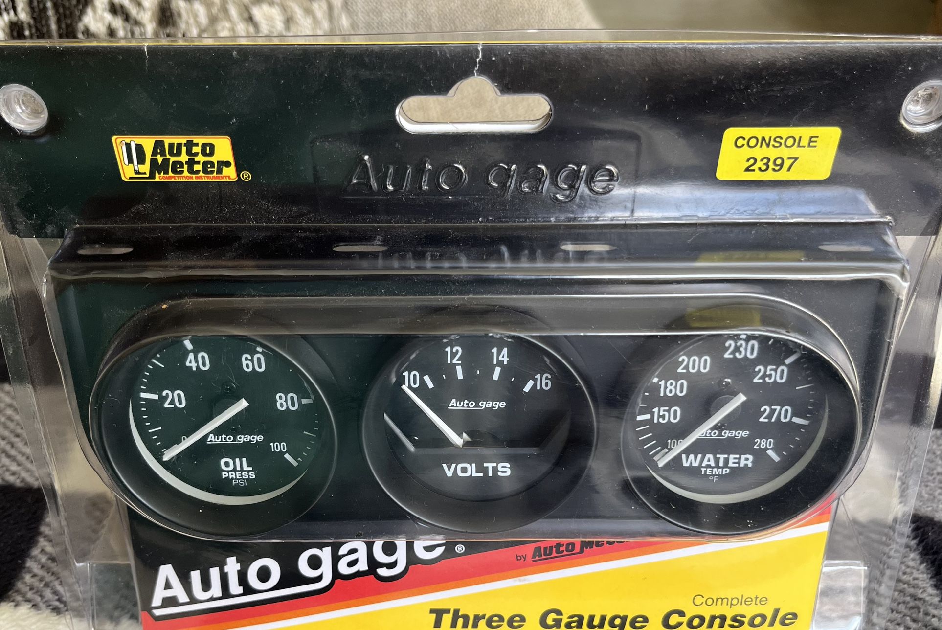 New Autometer Autogage
