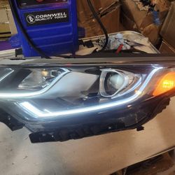 2019 - 2020 Hyundai Optoma  Headlight  LEFT DRIVER 