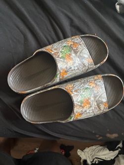 Nike Camo RealTree Slides