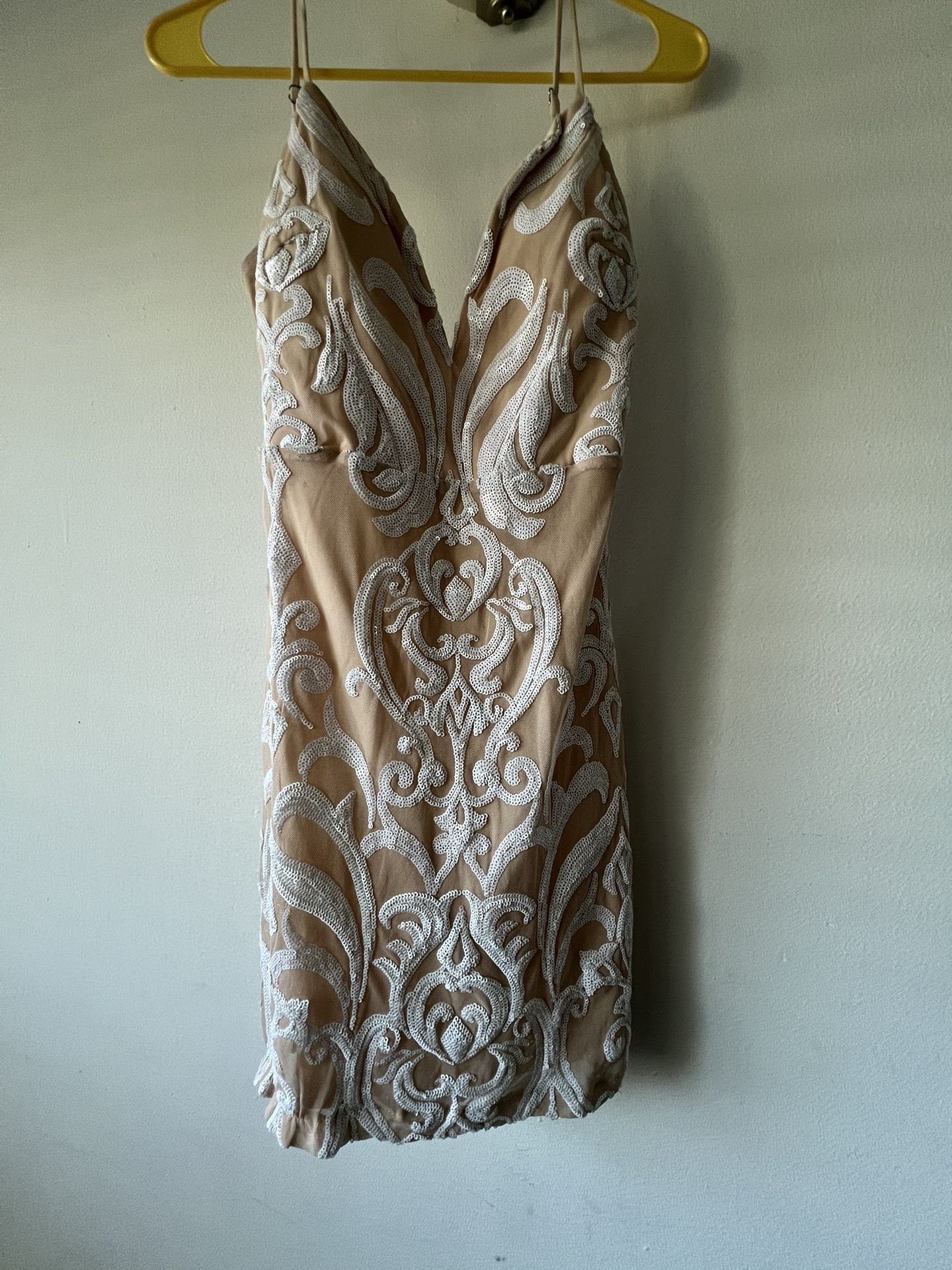 Nude/ White Embroidery Bodycon Mini Dress 