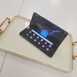 Samsung Galaxy Z Fold 4 (Unlocked) - Pre-Owned 