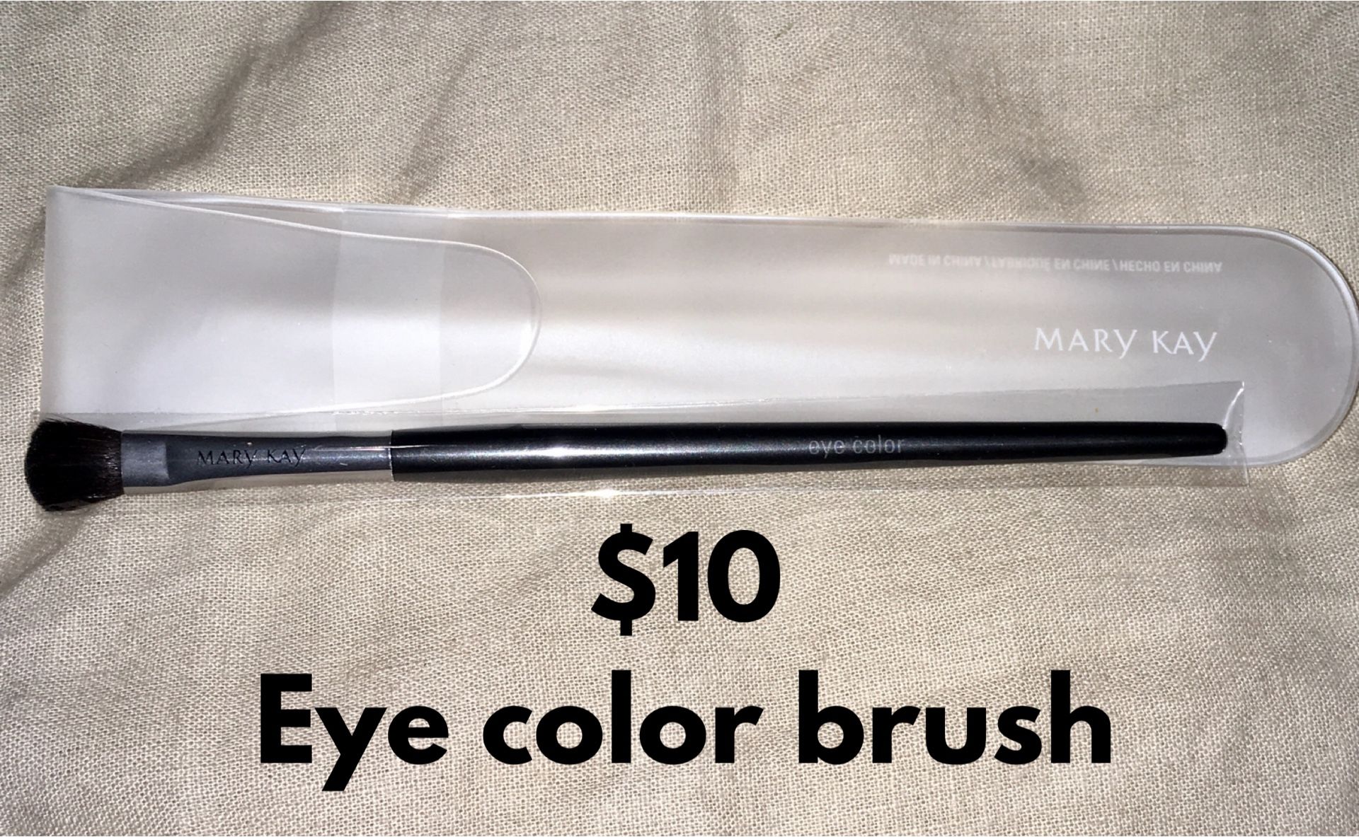 Mary Kay makeup brushes