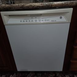 GE Dishwasher 
