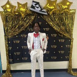 Boys Size 14 Prom Tuxedo 