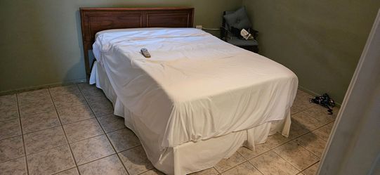 Full size sleep number bed with mattress topper