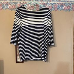 Women’s blue and white striped plus size dress barn blouse. Size 1x