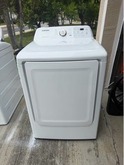 Samsung Dryer 7.2 cu ft, 3 Months Warranty Delivery and Installation Available