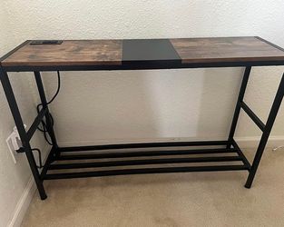 Entry Console Table with Outlets
