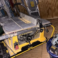 Dewalt Table Saw