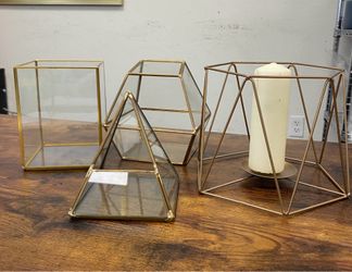 Assorted terrariums