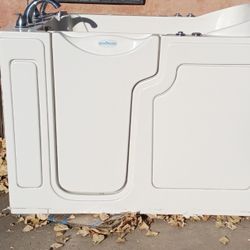 Safe step WALK-IN Tub