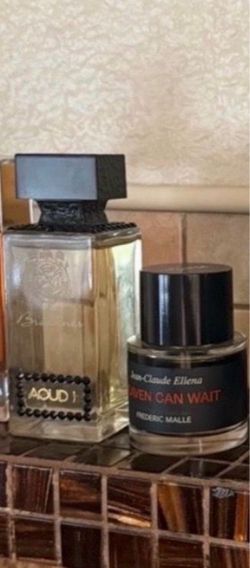 Perfume  2 bottles + samples