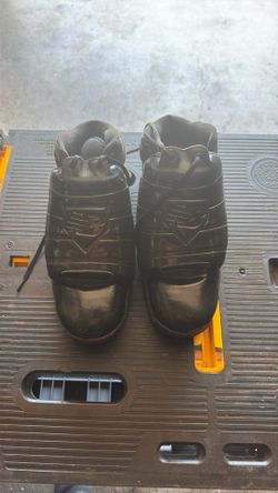 New Balance umpire plate shoes