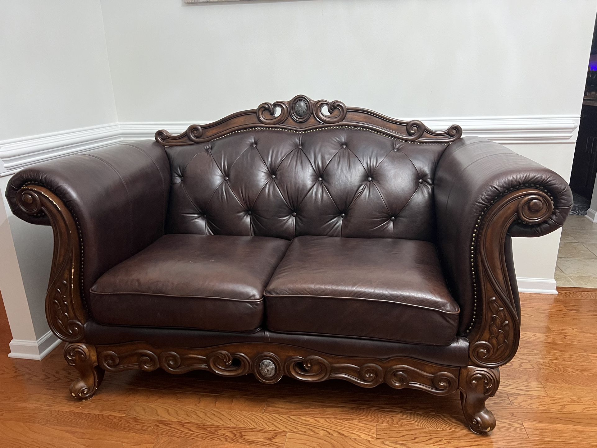 Leather couch brown 