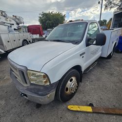 2005 Ford F-450 Super Duty