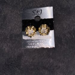 14k Gold Plated With Stones In Middle Earrings 