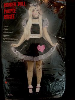 Broken doll Halloween costume for woman