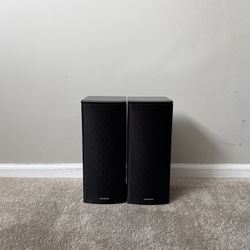 Onkyo SKF-570 Home 2 Way Bookshelf Speakers