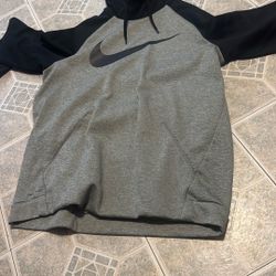 Nike/under Armor 