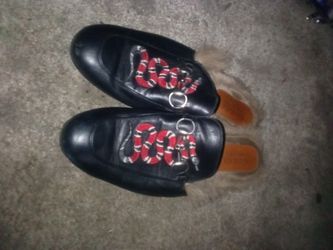 Gucci Princetown Leather Slippers