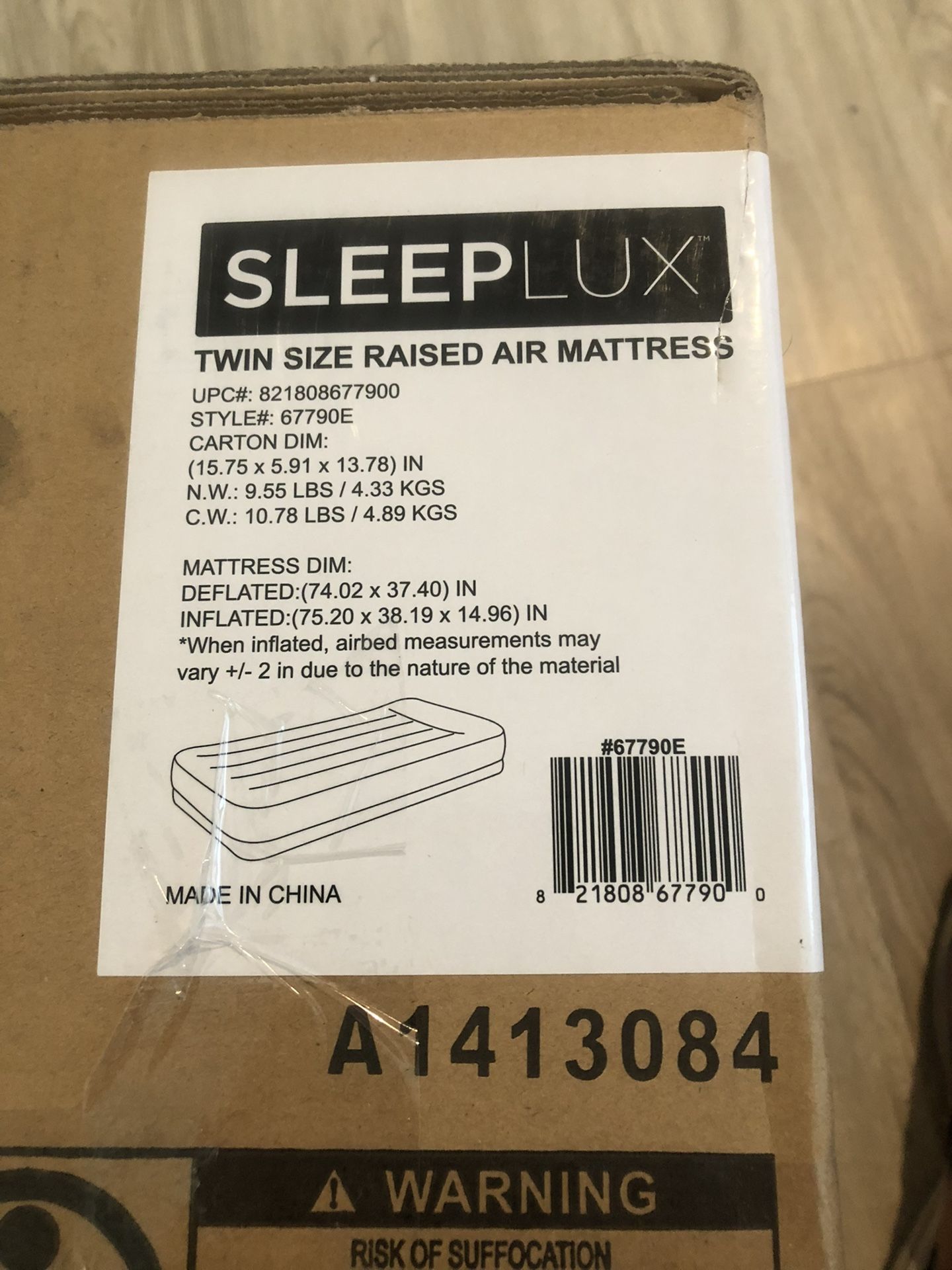 New Twin Size Raised Air Mattress