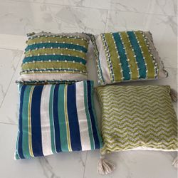 Patio Furniture Pillows 
