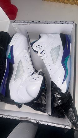 Air Jordan 5 Low White Grape Sneakers