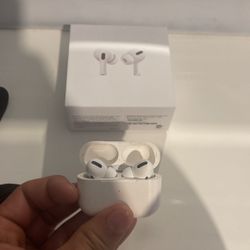 AirPods Pro