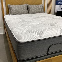 Affordable Luxury Hybrid Mattress - NEW IN STORE (all Sizes)