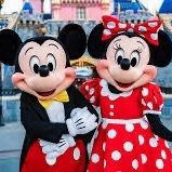 DISNEYLAND 🎢🎡🍿🥤🥨🍦ONE ☝️PARK (4) TICKETS 🎟️ 🎟️🎟️🎟️ $600 PRICE FIRM