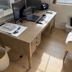 Pottery Barn Office/computer Desk 