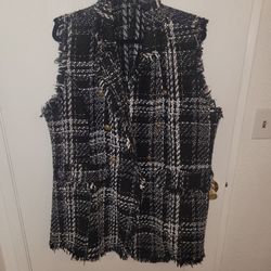 Women's Blk./ WHITE Vest   FITS 1XL& 2XL
