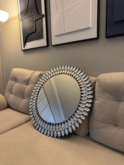 Kelly Miller 28” Luxury Jeweled Round Wall Mirror – NEW