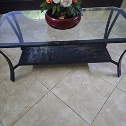 2 Side Tables And Coffee Table $140 Obo