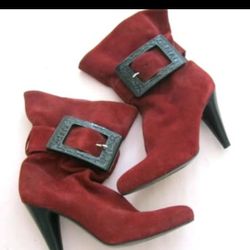 Jessica Simpson Burgundy Suede Boots Size 7