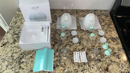 Elvie breast pump