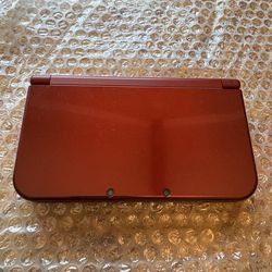 Red New Nintendo 3DS XL (Very Clean)