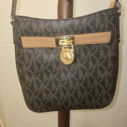 Michael Kors, Hamilton Traveler Brown Crossbody Bag