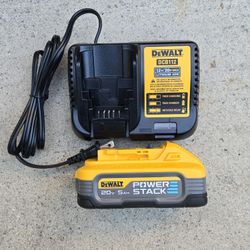 Dewalt 20v Power Stack Battery 5.0 Ah And Charger Brand New 