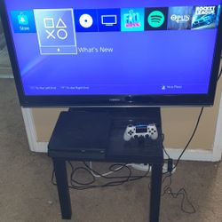 PlayStation 4 With Tv And Table