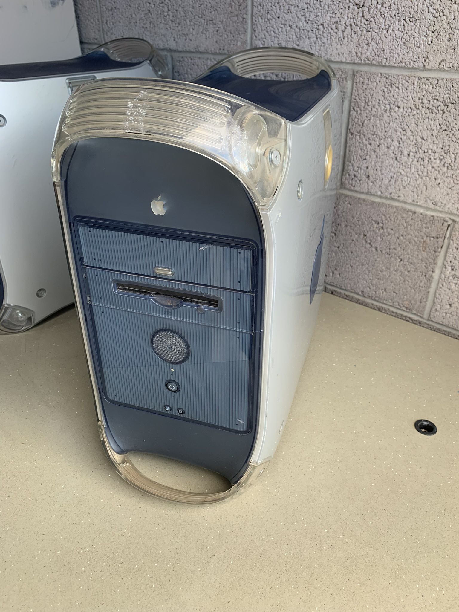 Lot Of Vintage Apple Computers
