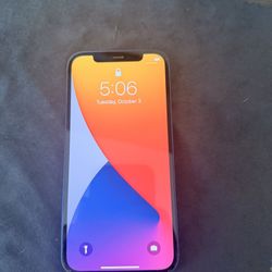 iPhone 12 NO Carrier Lock 