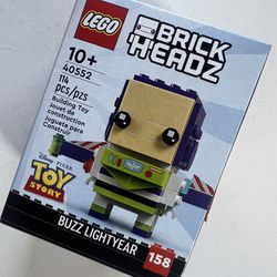Lego BUZZ LIGHTYEAR Brickheadz 