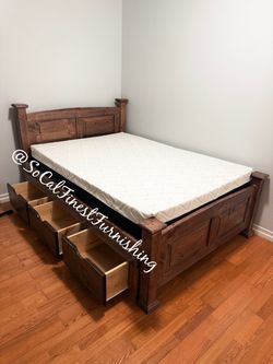 Full Bed With Mattress And Drawers