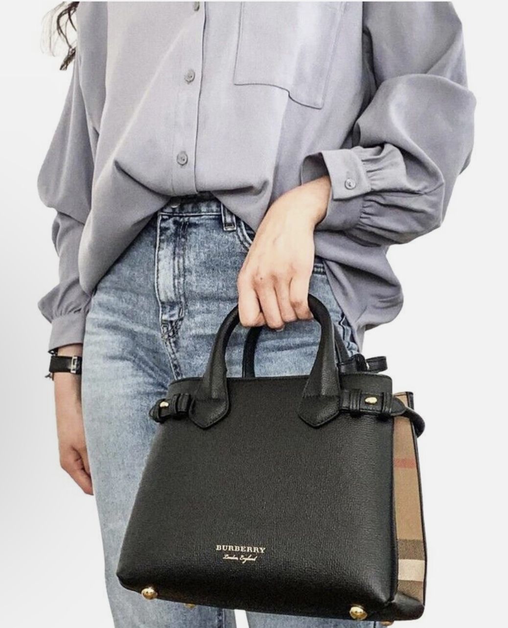 Burberry Medium tote Handbag