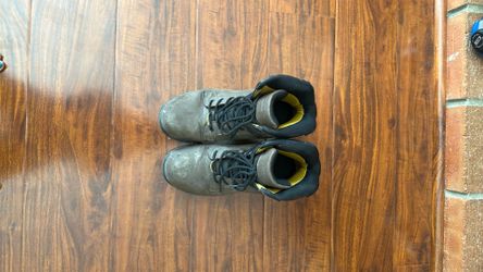 Men’s steel toe work shoes